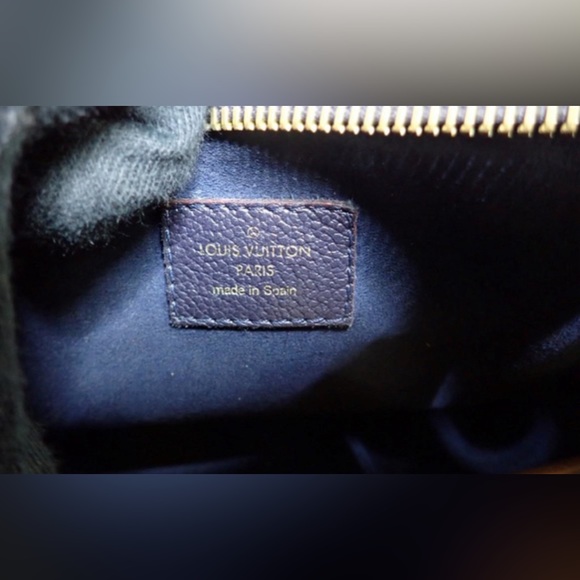 Louis Vuitton Monogram Empreinte Selene BB Marine Rouge Shoulder Bag! - Picture 6 of 6